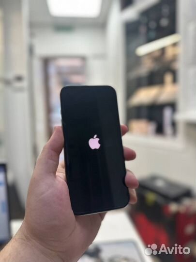 iPhone 15 Pro, 128 ГБ