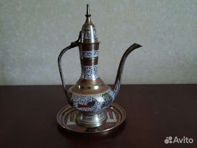 Восточный кувшин 