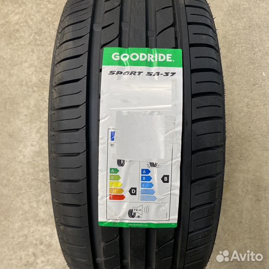Goodride SA 37 275/45 R21 110Y