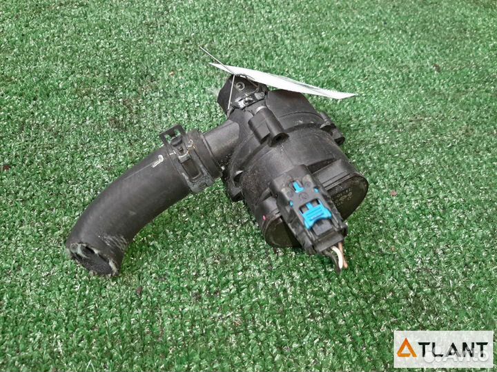 Помпа nissan skyline