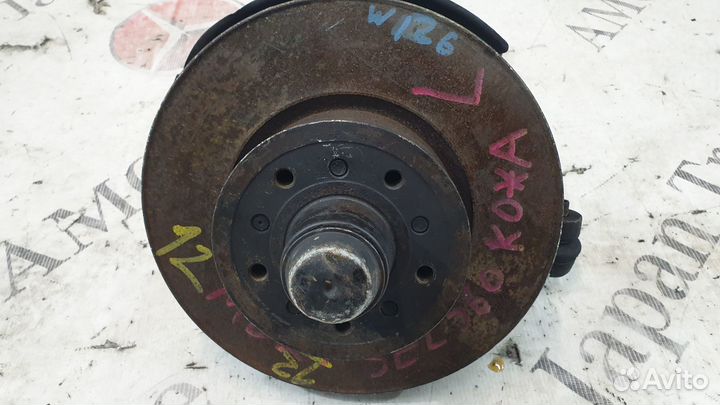 Ступица передняя левая на Mercedes-Benz W126