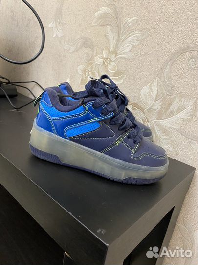 Кроссовки роликовые heelys