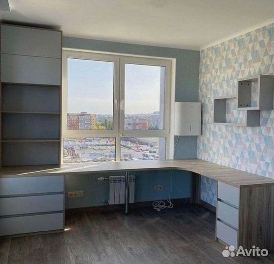 Шкафы распашные