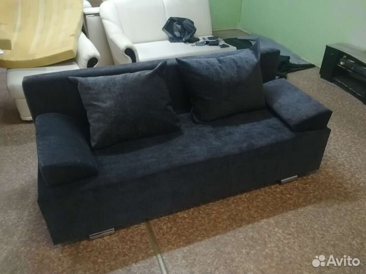 Перетяжка мягкой мебели