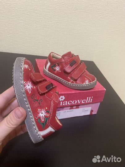 Туфли для девочки 19 размер