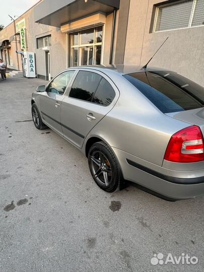 Skoda Octavia 2.0 МТ, 2008, 250 000 км