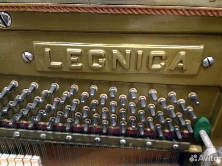 Пианино Legnica. Звучит лучше petrof
