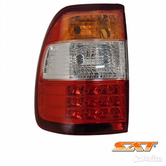 Фонарь левый задний Toyota Land Cruiser 05-07