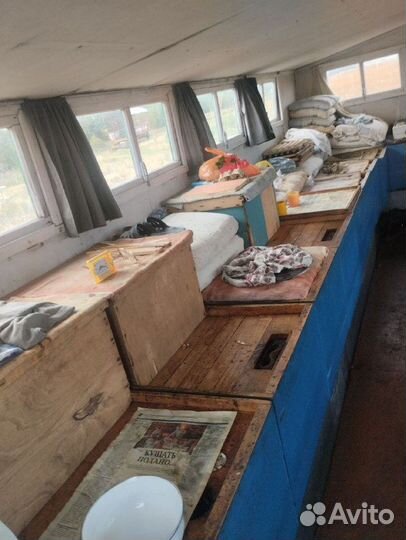 Продаётся пчелопавильон на 20 семей. В наличии 14