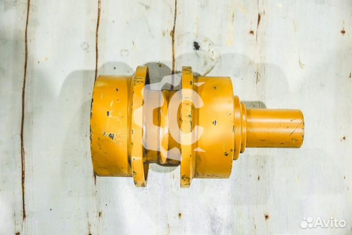 Каток поддерживающий (вал 55 мм) daewoo