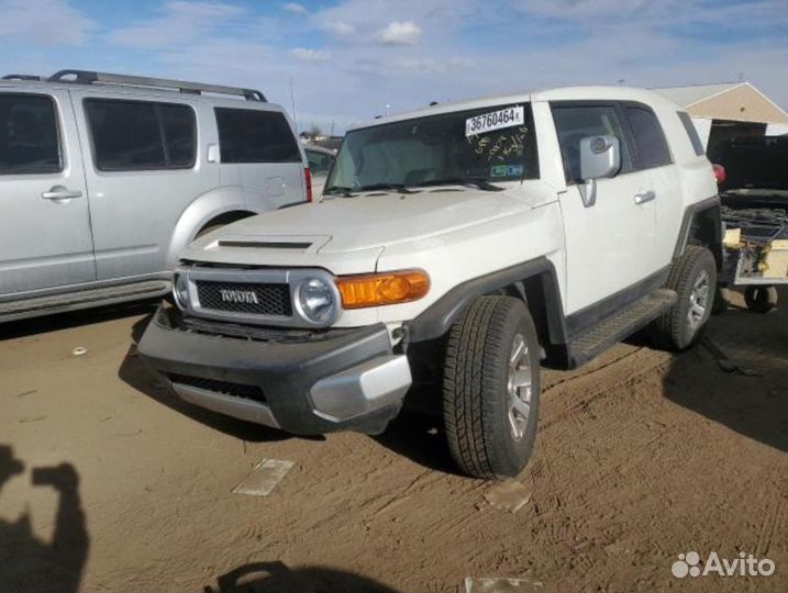 Разбор 2014 toyota FJ cruiser