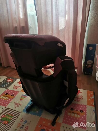 Автокресло Recaro monza nova,oт 15 до 36 кг, б/у
