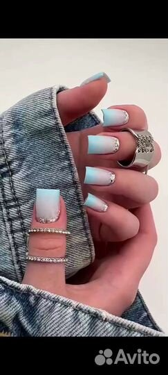 Маникюр педикюр