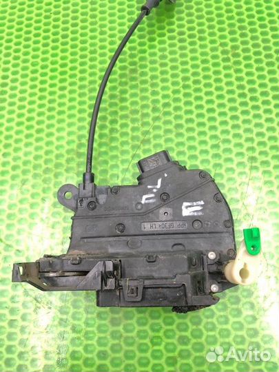 Замок боковой двери передний левый LADA Xray