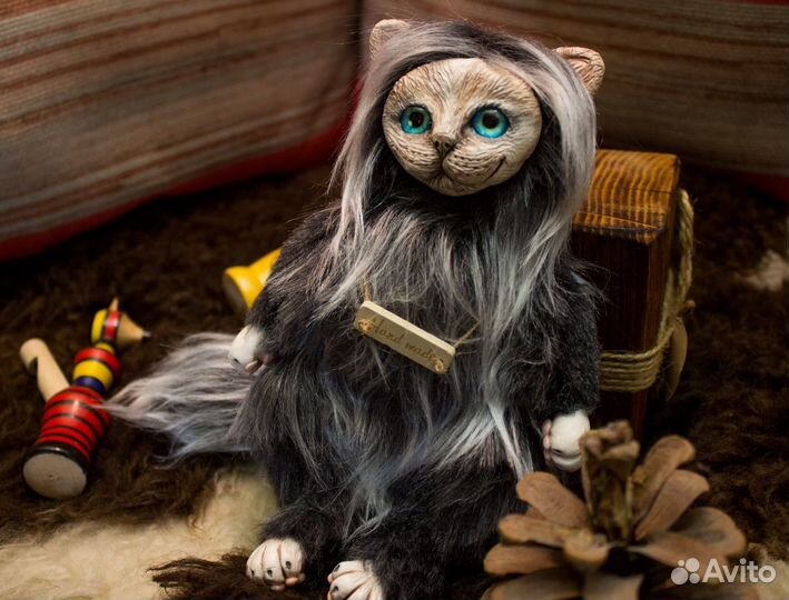 Игрушка ручной работы в смешанной технике