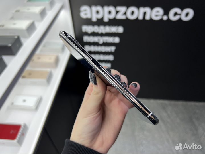 iPhone Xs, 256 ГБ