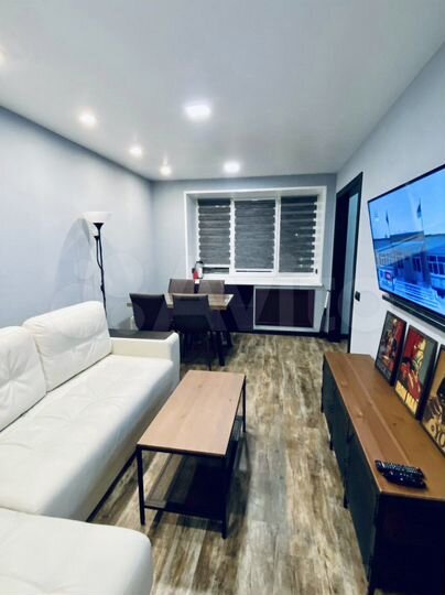 2-к. квартира, 57 м², 5/5 эт.