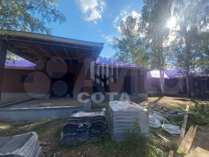 Коттедж 118 м² на участке 8 сот.