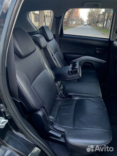 Mitsubishi Outlander 2.4 CVT, 2011, 220 000 км