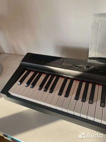 Цифровое пианино Yamaha P-125