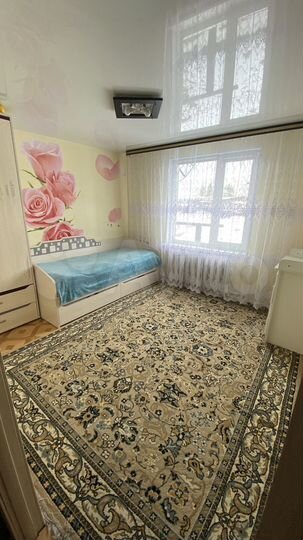 2-к. квартира, 57 м², 1/2 эт.