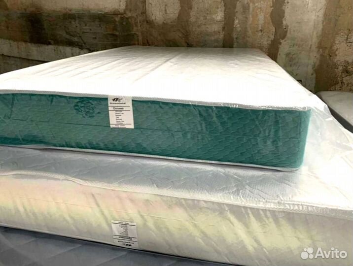 Матрас двухспальный жесткий