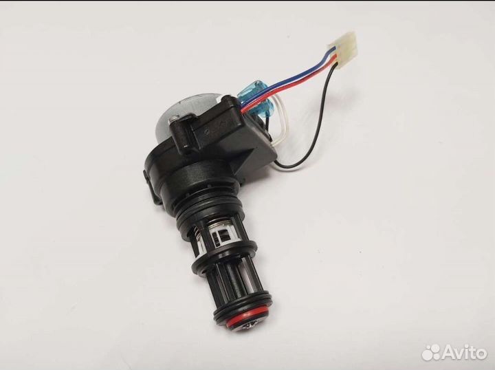 Трехходовой клапан Navien Deluxe S 30020637