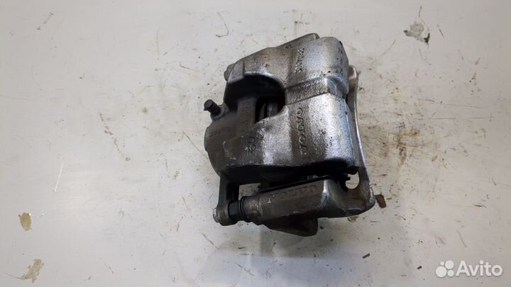 Суппорт Volvo XC40, 2019