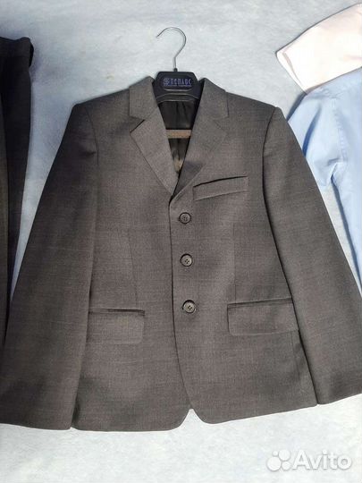 Школьный костюм для мальчика 128 см