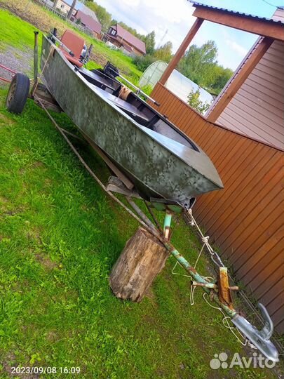 Лодка Сибирячка