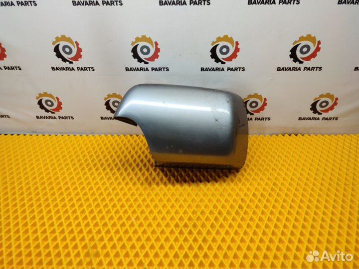 Накладка зеркала левая Bmw X5 E53 3.0 2004