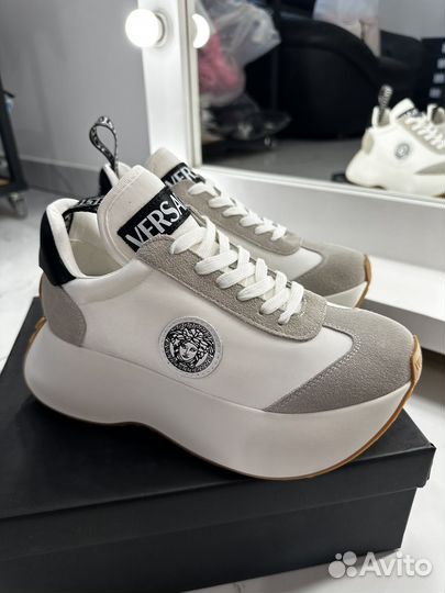 Кроссовки versace