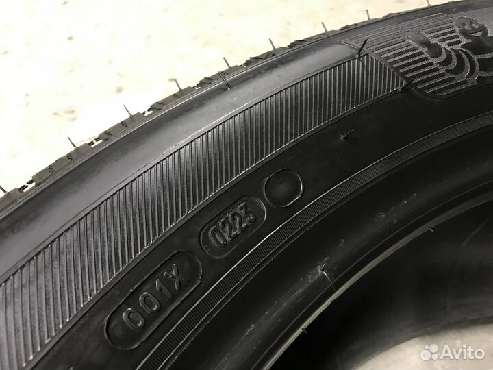 Michelin Defender LTX M/S 285/45 R22 110H