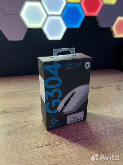 Игровая клавиатура и мышь