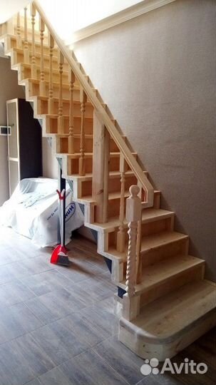 Лестница для внутреннего или наружного помещения