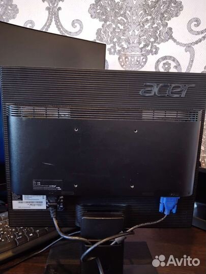 Монитор Acer 17