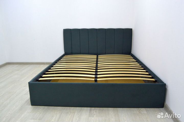 Кровать 160*200 мягкая