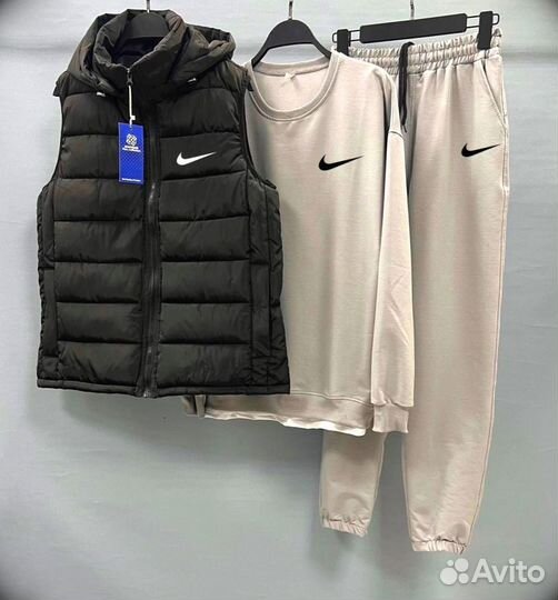 Мужской спортивный костюм Nike