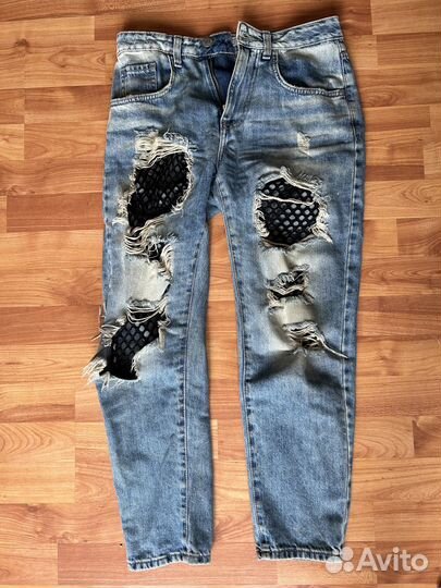 Стильные джинсы