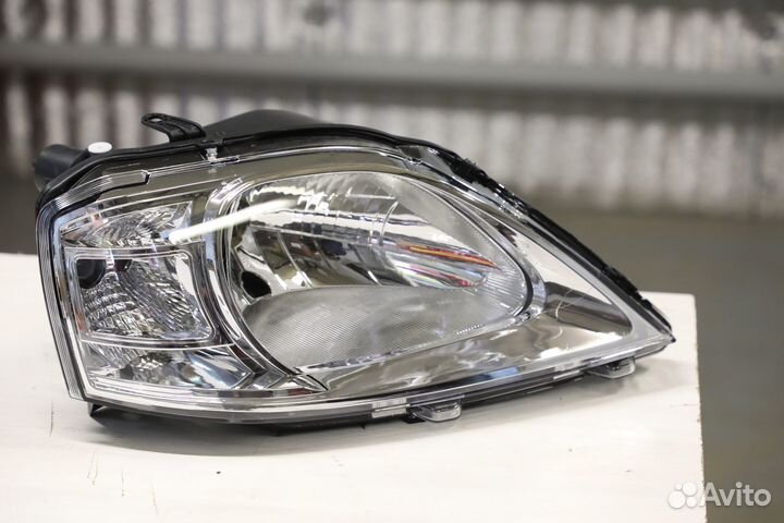 Фара правая Лада Ларгус LADA Largus новая