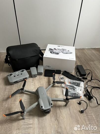 Квадрокоптер dji air 2s combo