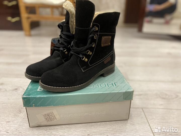 Ботинки женские зимние 39 размера новые