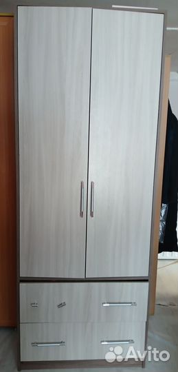 Шкаф для одежды бу