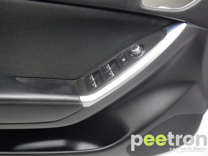 Б/У Б/У Обшивка двери передней левой б/у