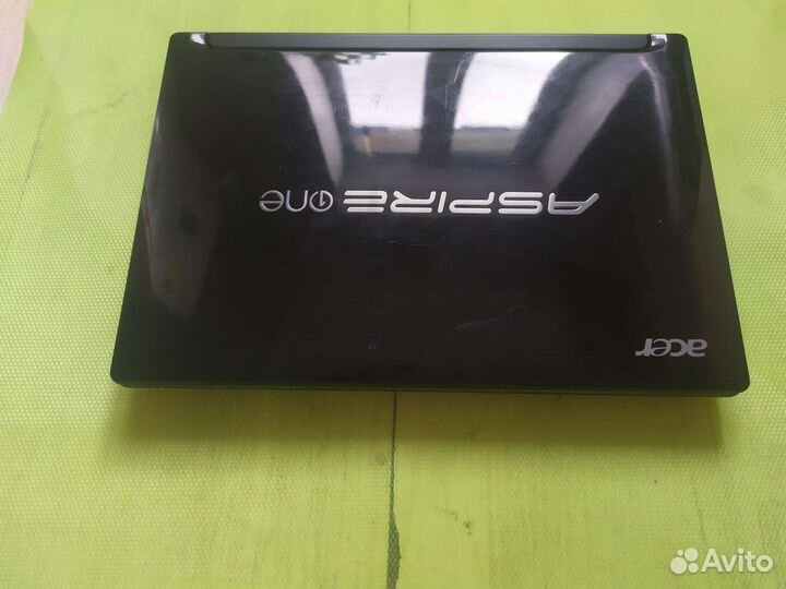 Нетбук acer aspire one