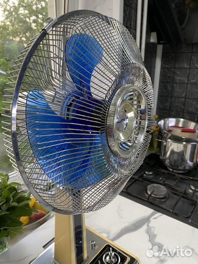 Вентилятор toshiba (Япония) Винтаж