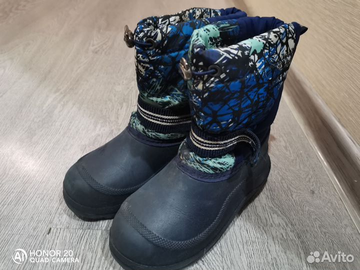 Детские резиновые сапоги 35 размера