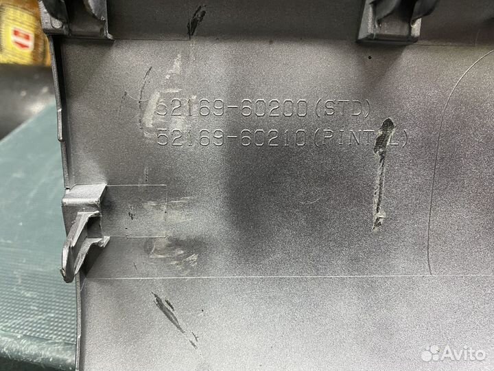 Заглушка в задний бампер под фаркоп LX-570