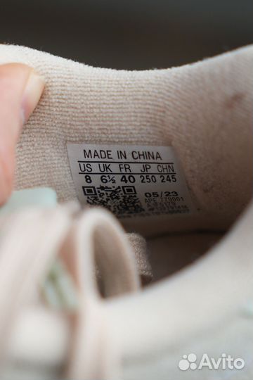 Adidas originals rivalry low 40