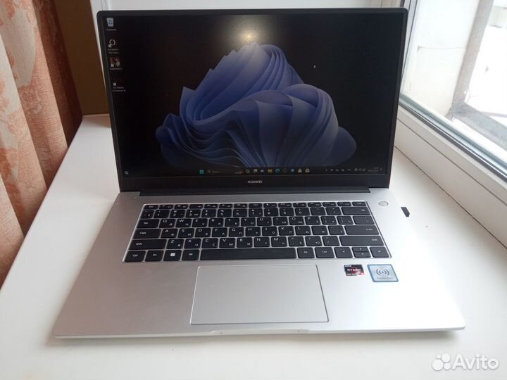 Ноутбук huawei matebook d15
